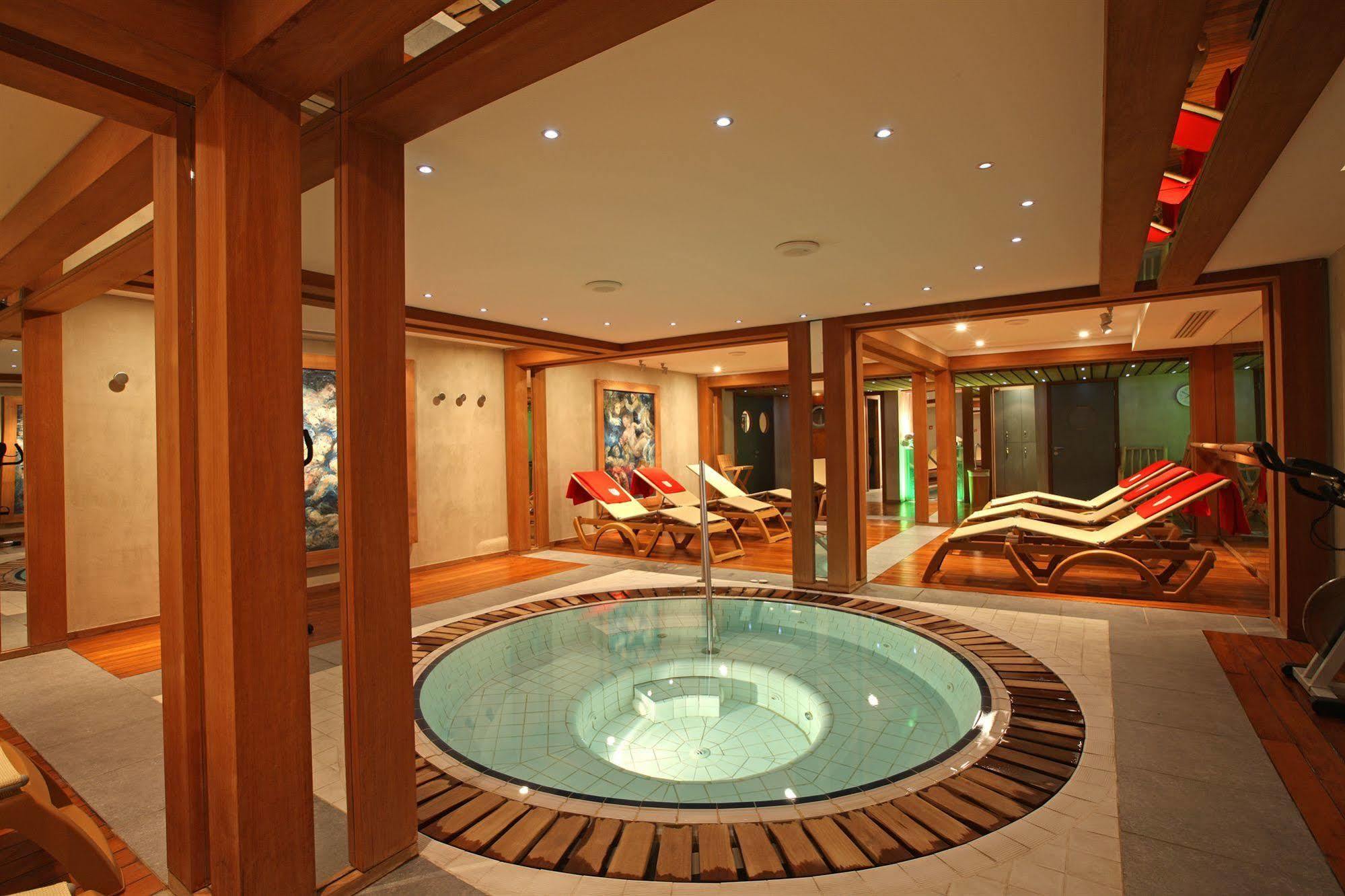 La Savoyarde Hotel Val-dʼIsère Eksteriør billede